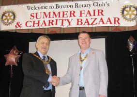 High Peak Mayor Tony Kemp and Rotary Club of Buxton President David Hopkins at Bazaar Opening